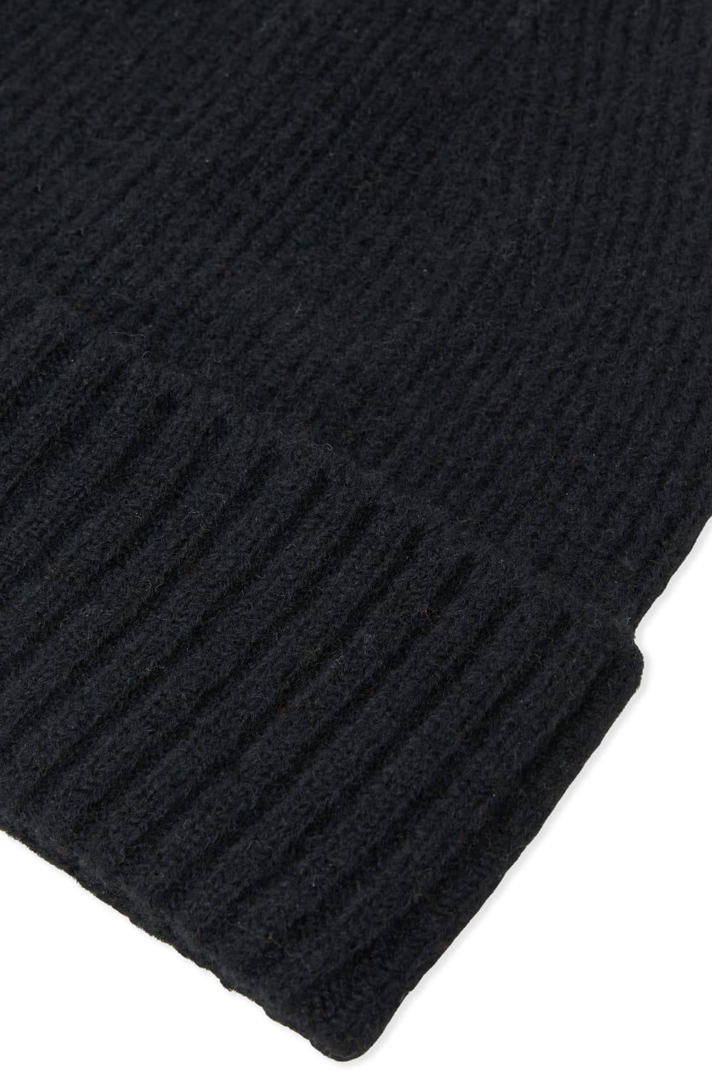 Bonnet avec revers;${refinementColor}