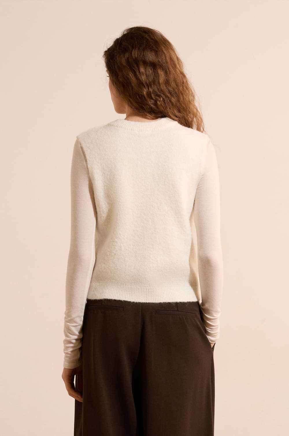 Pull sans manche avec laine;${refinementColor}