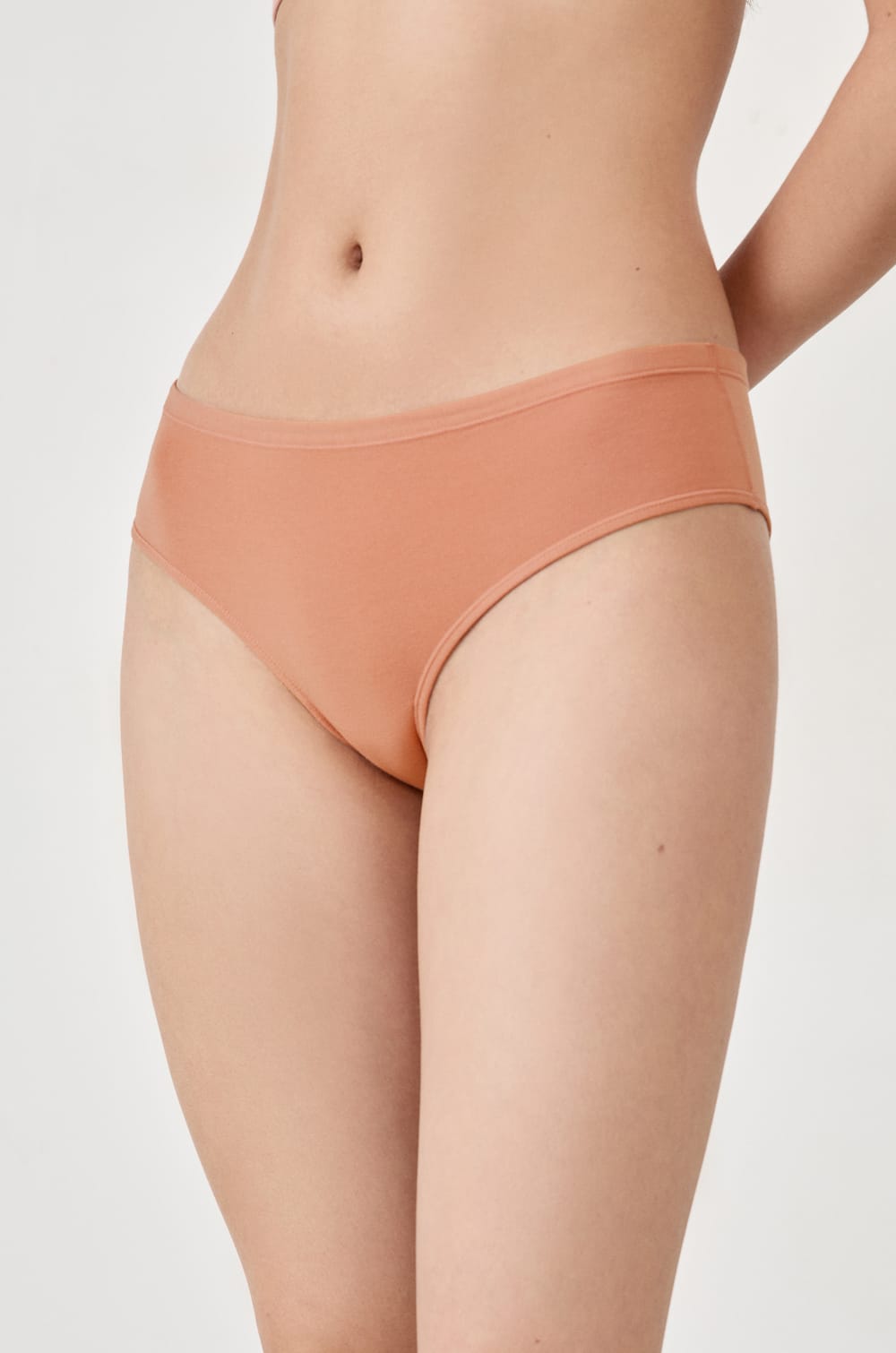 Panty tipo hipster de algodón;${refinementColor}