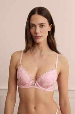 Sujetador N.2 - Push-up escote pronunciado con bordado de corazones;${refinementColor}