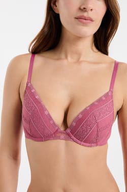 Bra N.2 - The Plunge Push-up in Lace;${refinementColor}