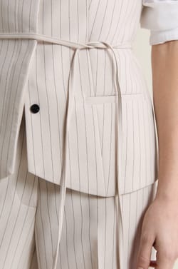 Mouwloos gestreept vest;${refinementColor}