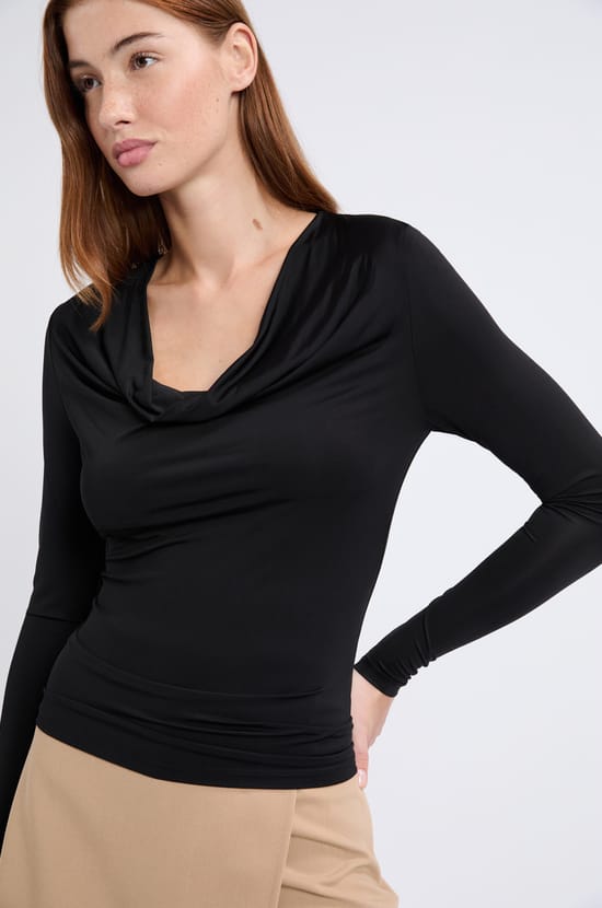 Long-sleeved T-shirt;${refinementColor}