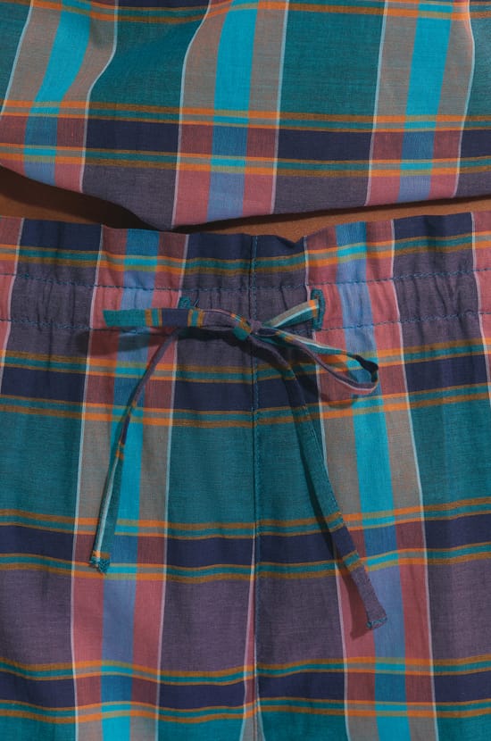 Short de pyjama &agrave; carreaux en coton;${refinementColor}