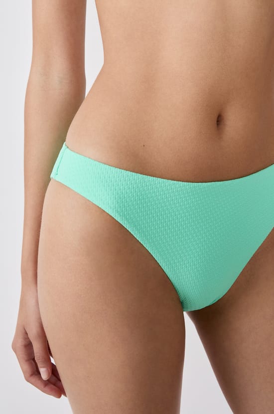 Braguita de bikini ;${refinementColor}