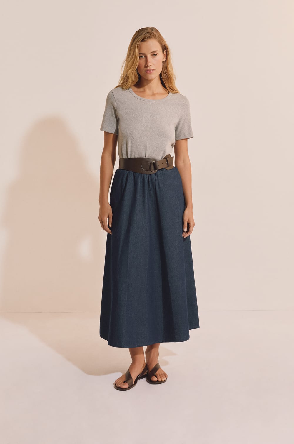 Robe longue en coton;${refinementColor}