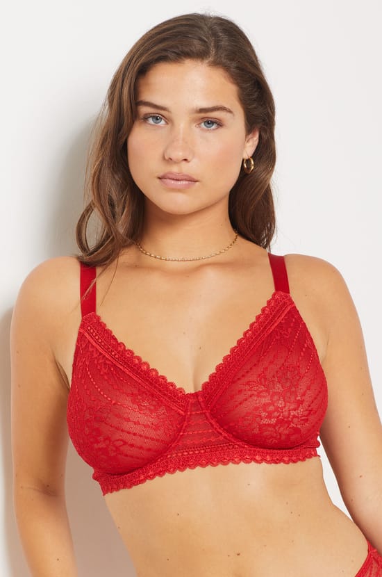 Balconette Minimizer Bra with -1 Size Effect;${refinementColor}