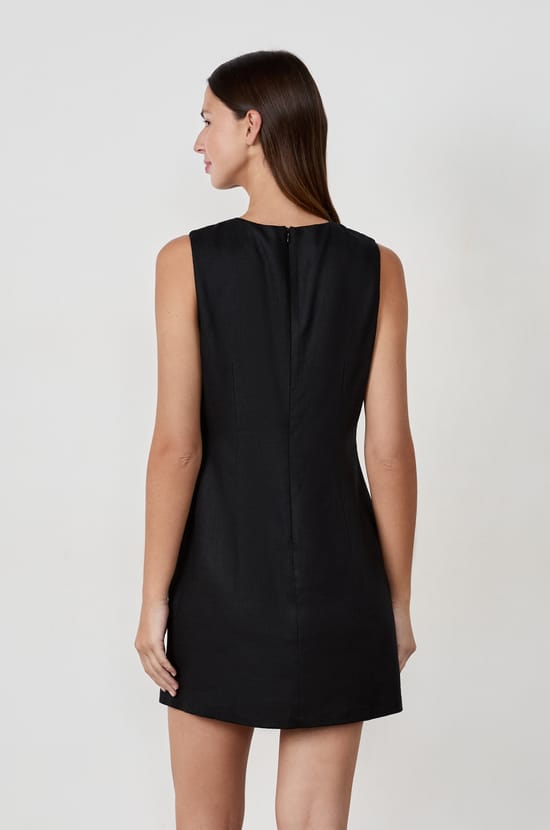 Robe courte droite;${refinementColor}