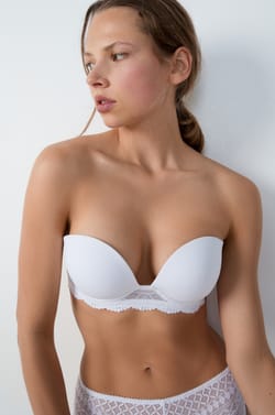 Strapless Push-Up Bra;${refinementColor}