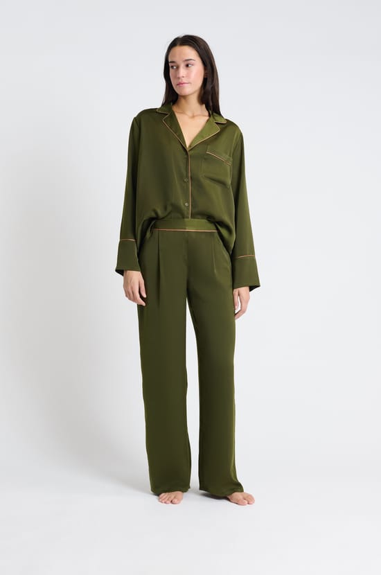 Pantalon de pyjama satiné;${refinementColor}