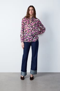 Camisa fluida estampada;${refinementColor}