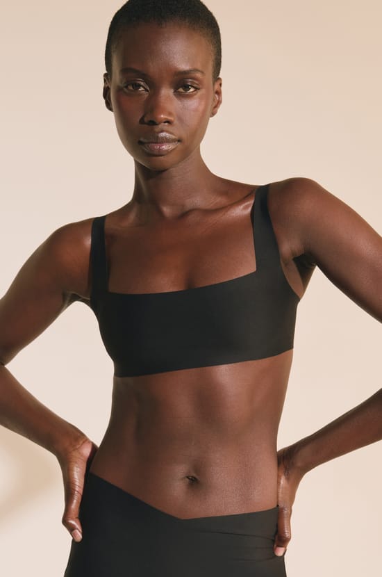 Soutien-gorge brassi&egrave;re en microfibre avec pads amovibles;${refinementColor}