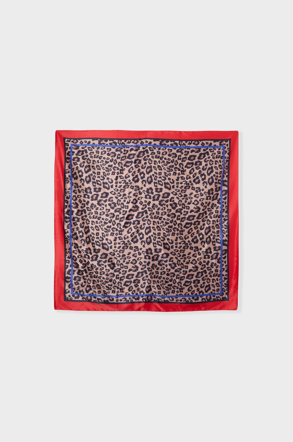 Satin-effect printed scarf;${refinementColor}
