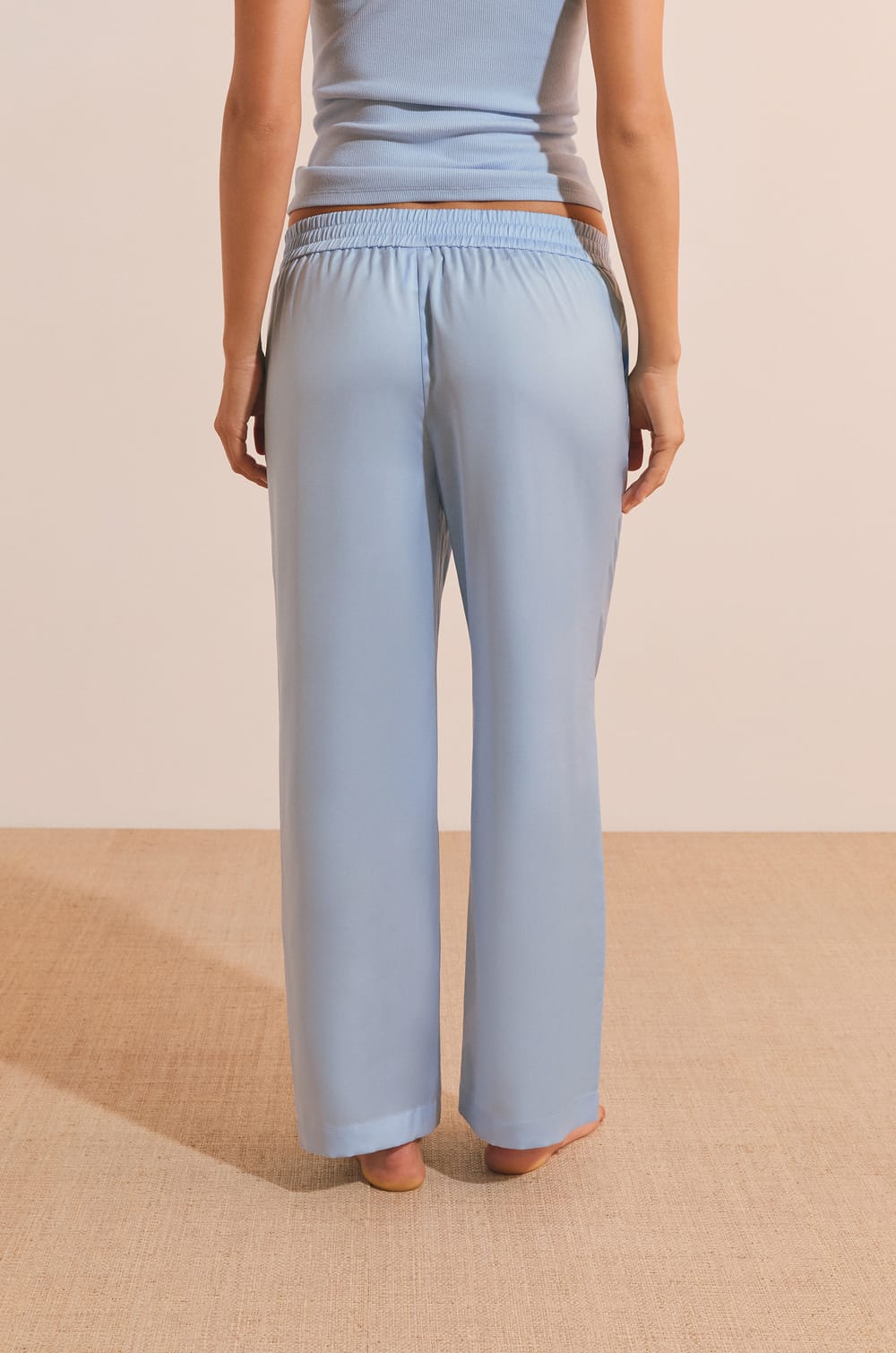 Pantal&oacute;n de pijama satinado;${refinementColor}