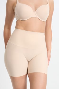 Panty moldeadora de cintura alta - Sujeci&oacute;n ligera;${refinementColor}