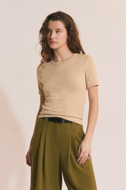 T-shirt manches courtes avec coton modal;${refinementColor}