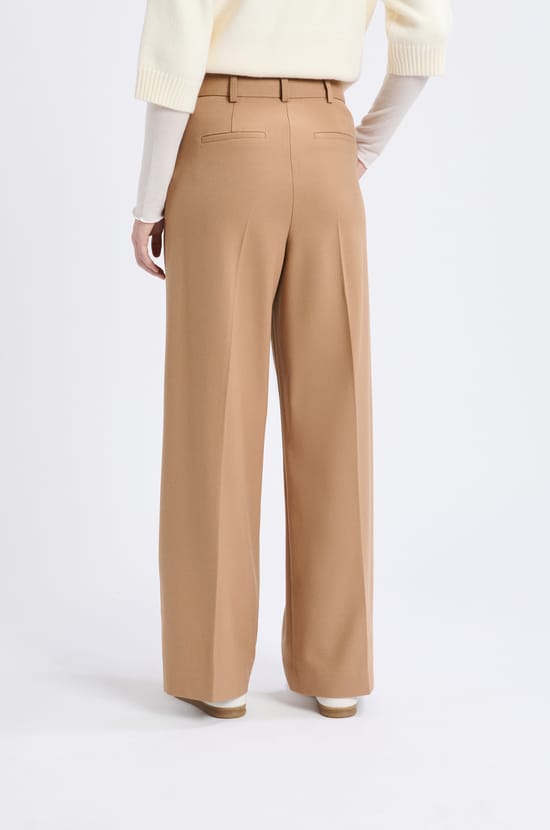 Pantalon large en twill;${refinementColor}