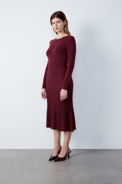 Long Ribbed Dress;${refinementColor}