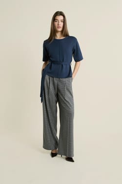 Pull manches courtes ceintur&eacute;e;${refinementColor}