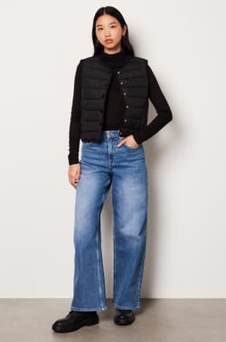 Doudoune matelass&eacute;e sans manches;${refinementColor}