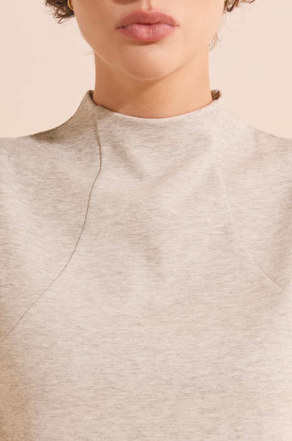 Top manches courtes avec coton;${refinementColor}