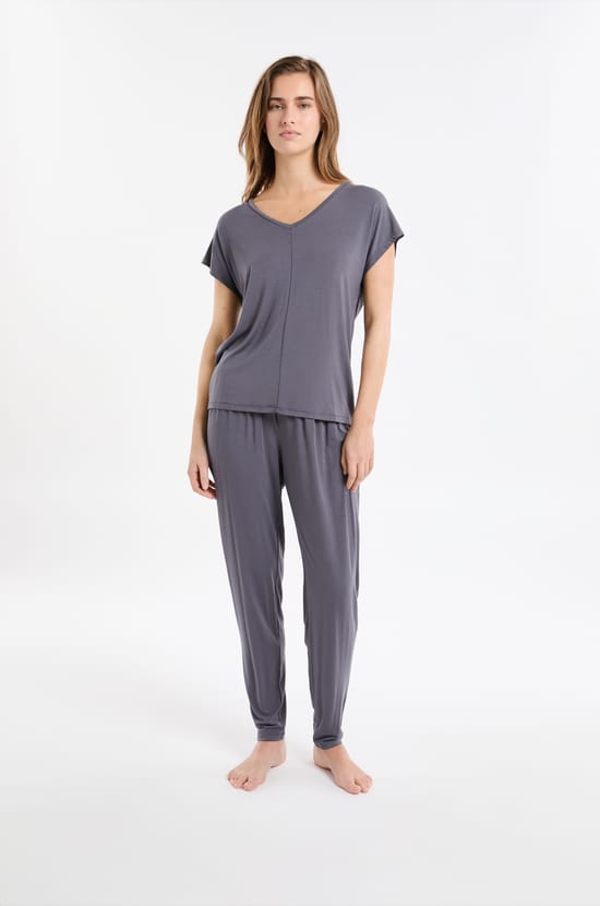 Top de manga corta liso de modal;${refinementColor}