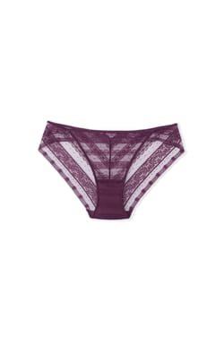 Lace Briefs;${refinementColor}