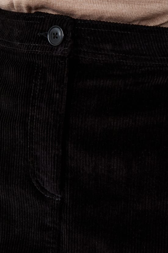 Short Velvet Skirt;${refinementColor}