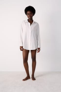 Camisa de playa a rayas de lino;${refinementColor}