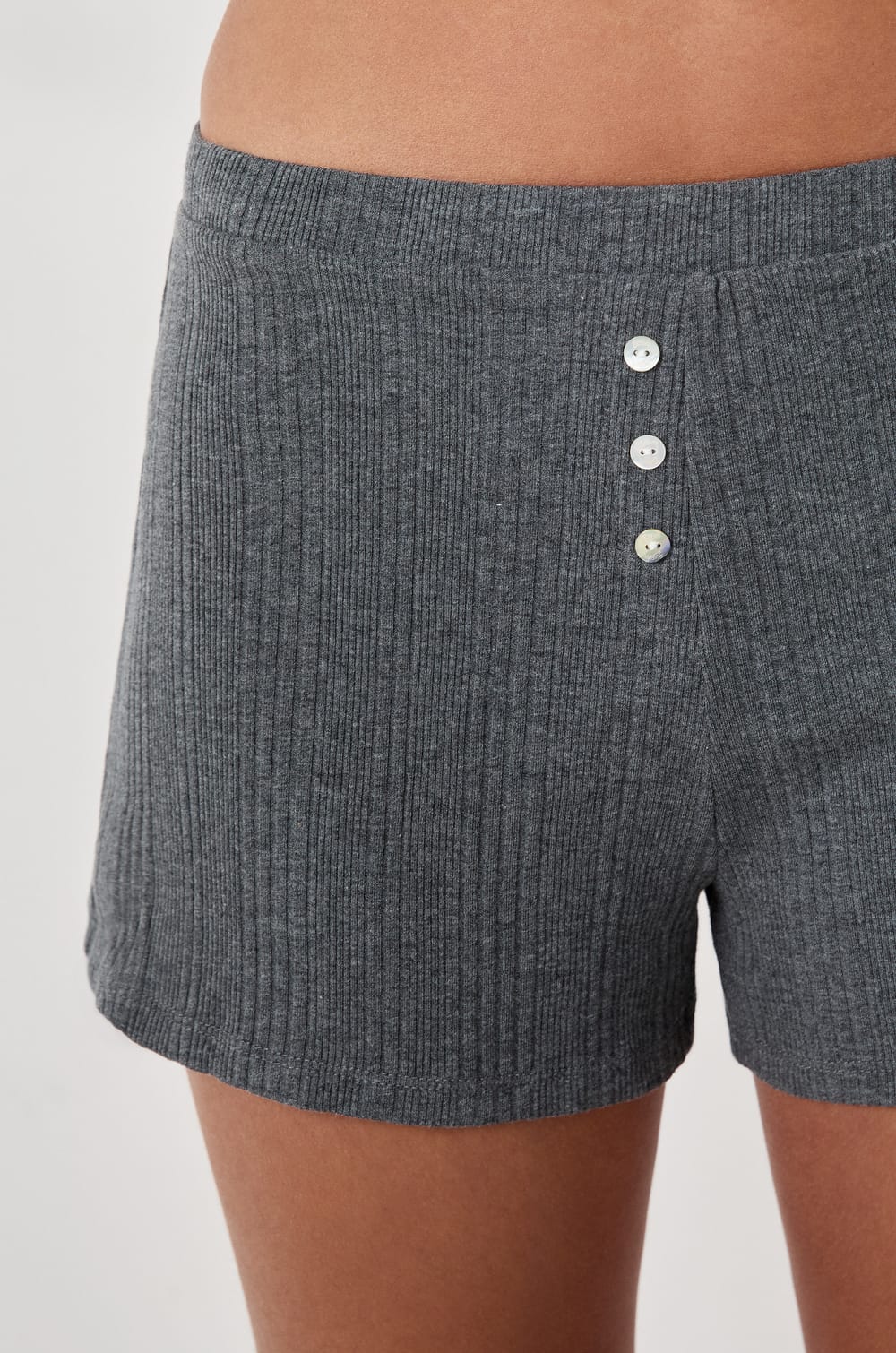 Straight-cut ribbed cotton pyjama shorts;${refinementColor}