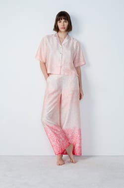 Short-Sleeved Patterned Satin Pajama Shirt;${refinementColor}