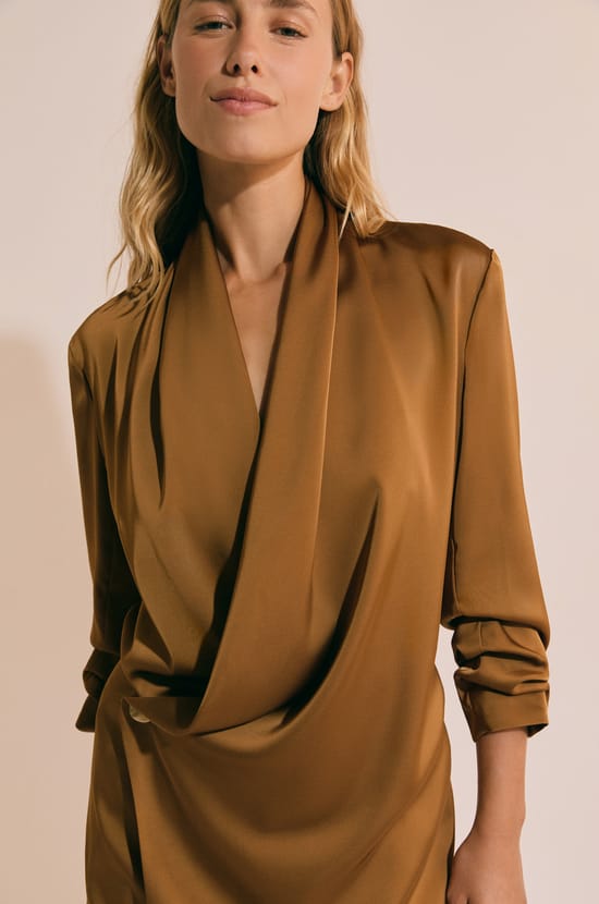 Double-Breasted Long-Sleeved Jacket;${refinementColor}