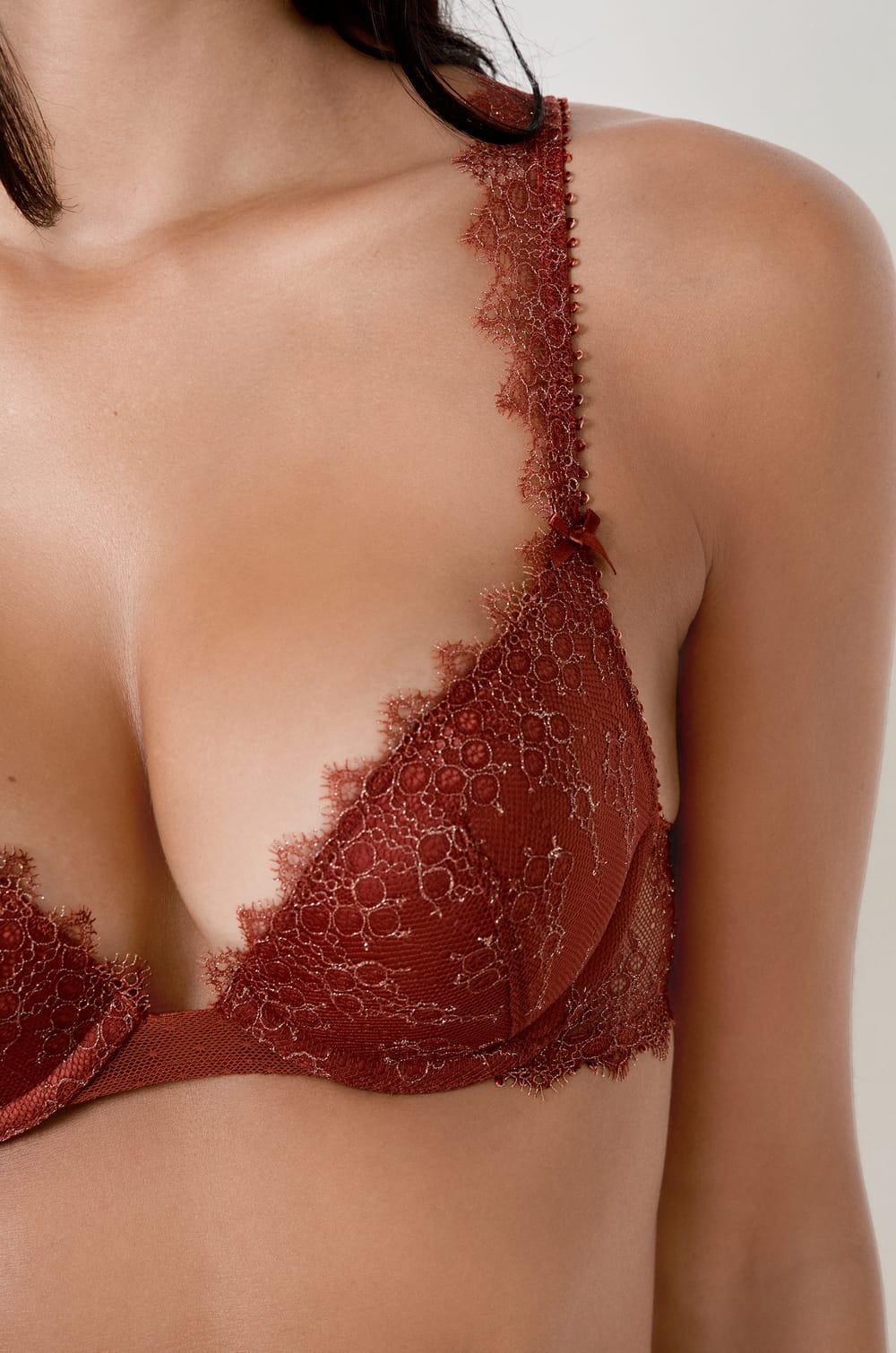 Soutien-gorge N.2 - Le push-up plongeant;${refinementColor}