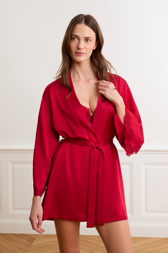 Satin-N&eacute;glig&eacute;;${refinementColor}