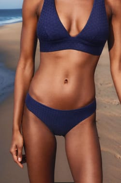 Bikini-Slip;${refinementColor}