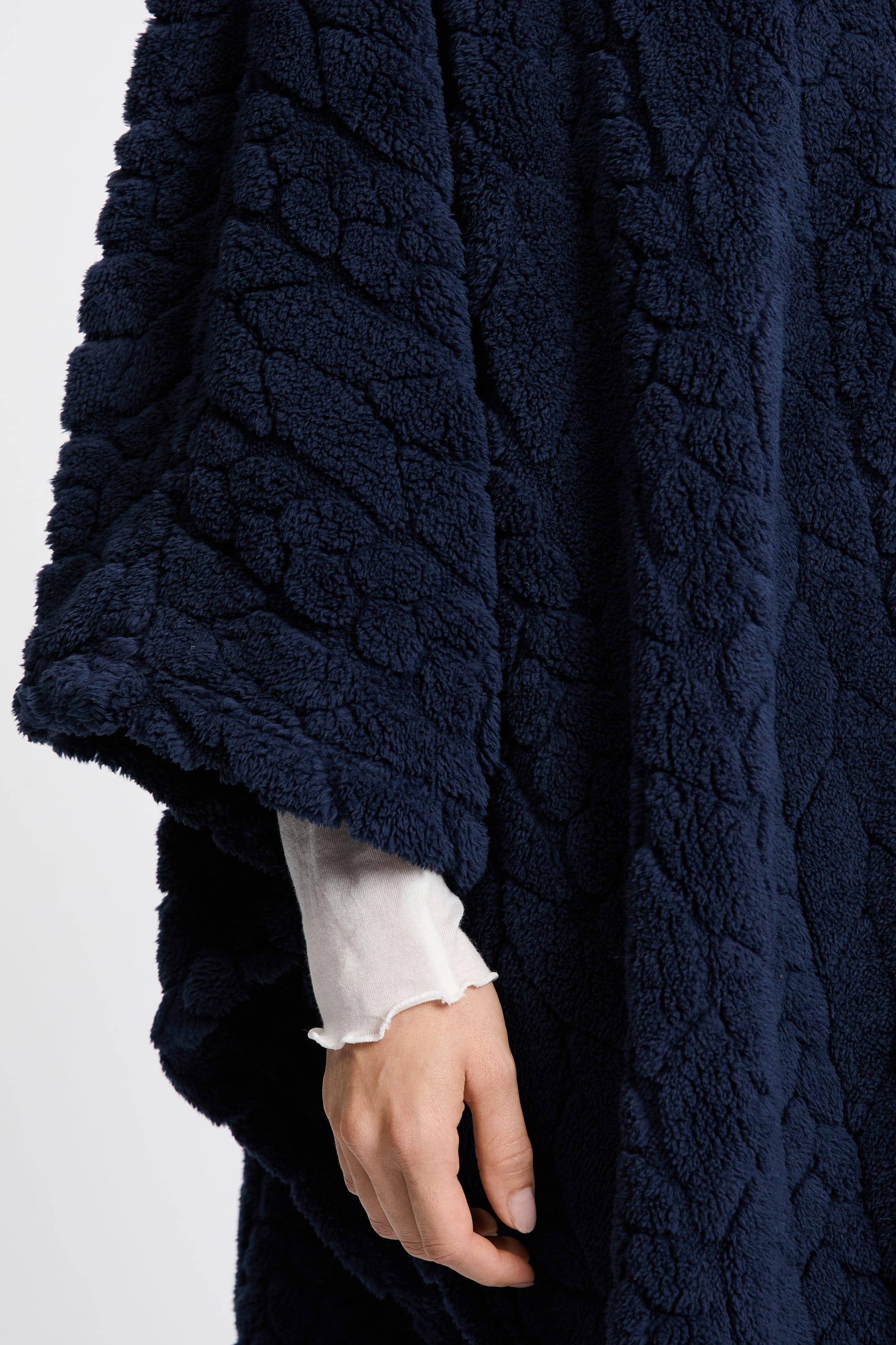 mii】HYKE PERTEX® PONCHO NAVY Poncho - Navy