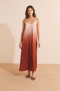 Robe midi fluide satin&eacute;e;${refinementColor}
