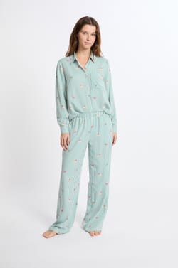 Pijama tipo camisa con motivo de perros teckel;${refinementColor}