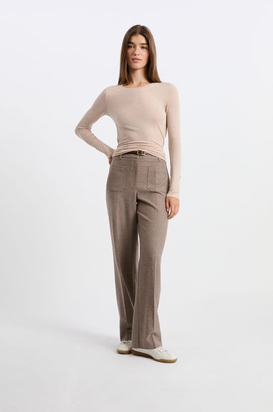 Long-sleeved round neck T-shirt;${refinementColor}