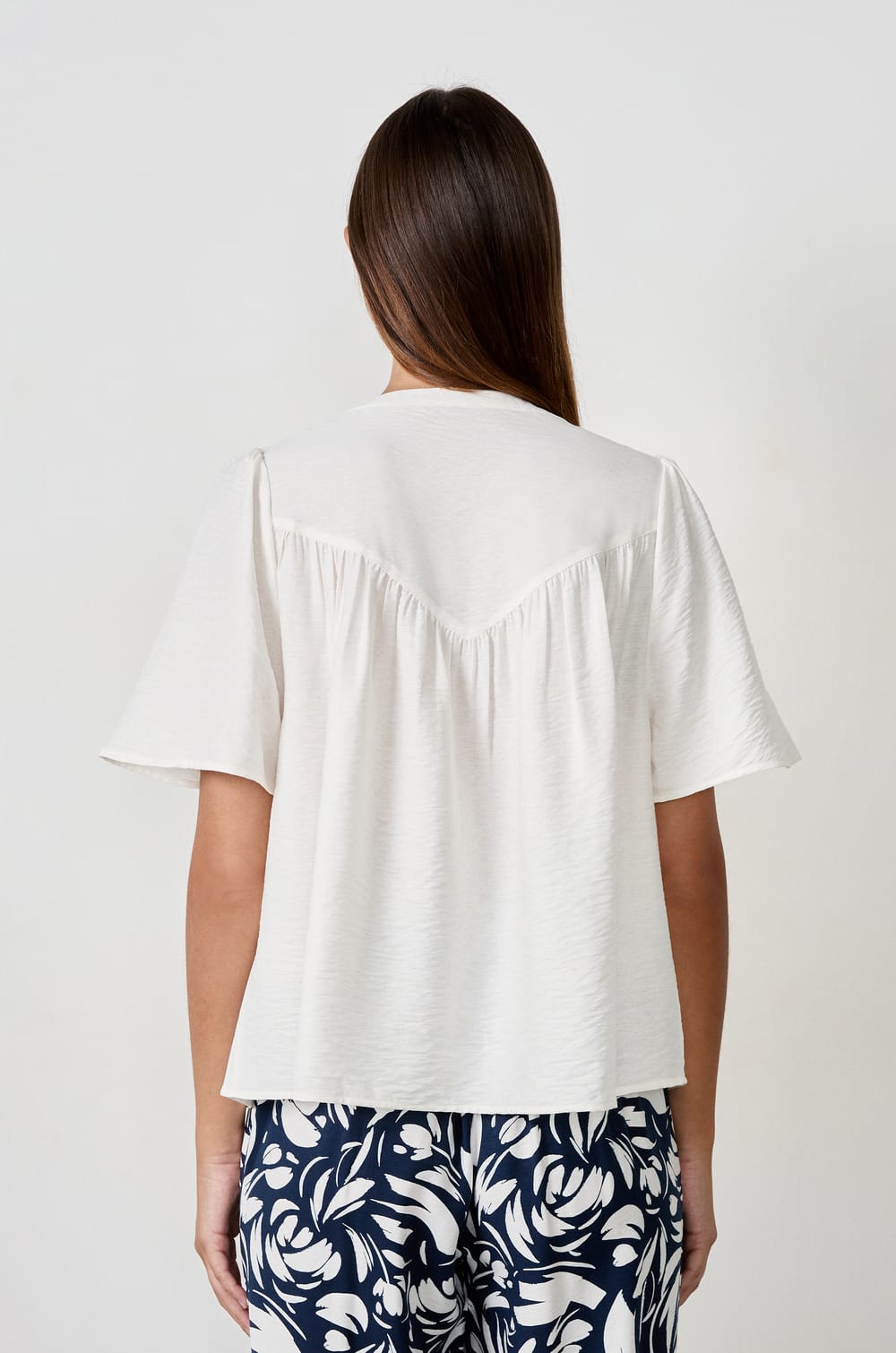 Blouse manches courtes;${refinementColor}
