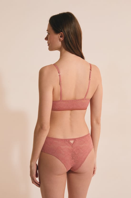 Bralette Bra in Lace;${refinementColor}