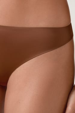 Tanga de microfibra satinada;${refinementColor}