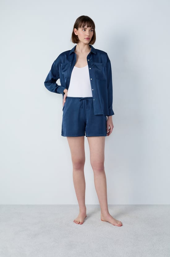 Short de pyjama satiné évasé;${refinementColor}