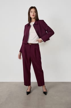 Pantalon coupe carotte;${refinementColor}