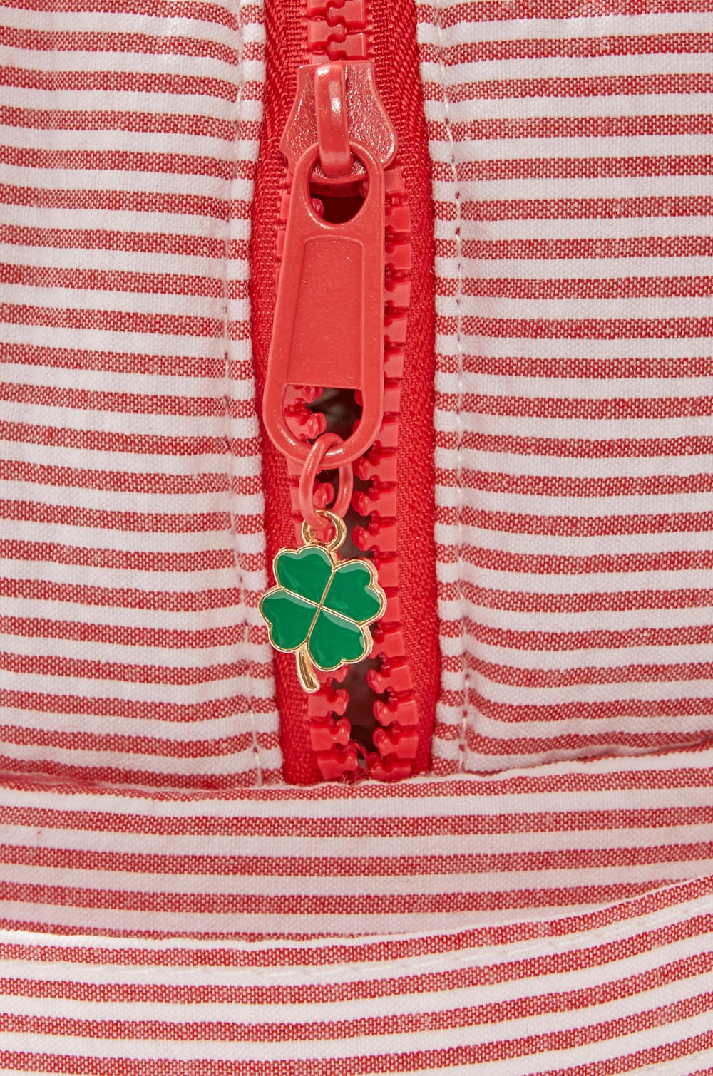 Trousse &agrave; motifs;${refinementColor}