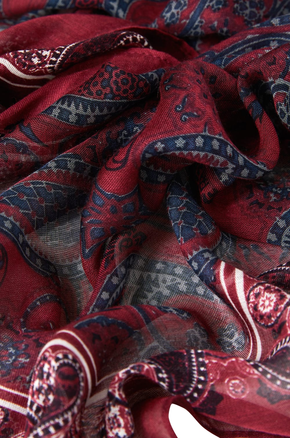 Foulard &agrave; motifs;${refinementColor}