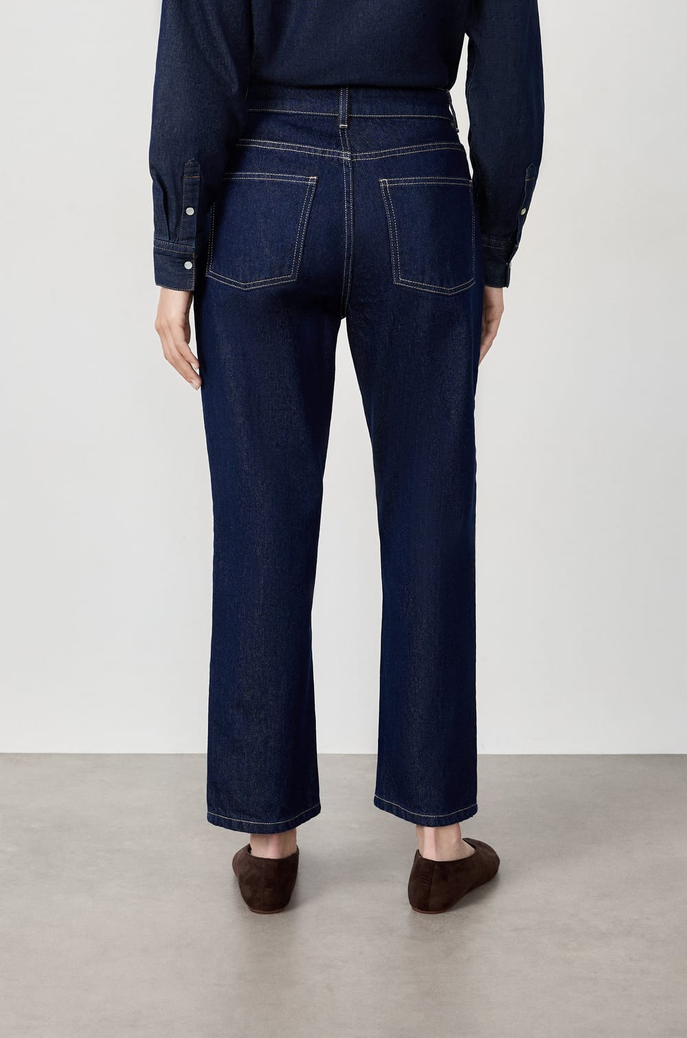 Jean droit;${refinementColor}