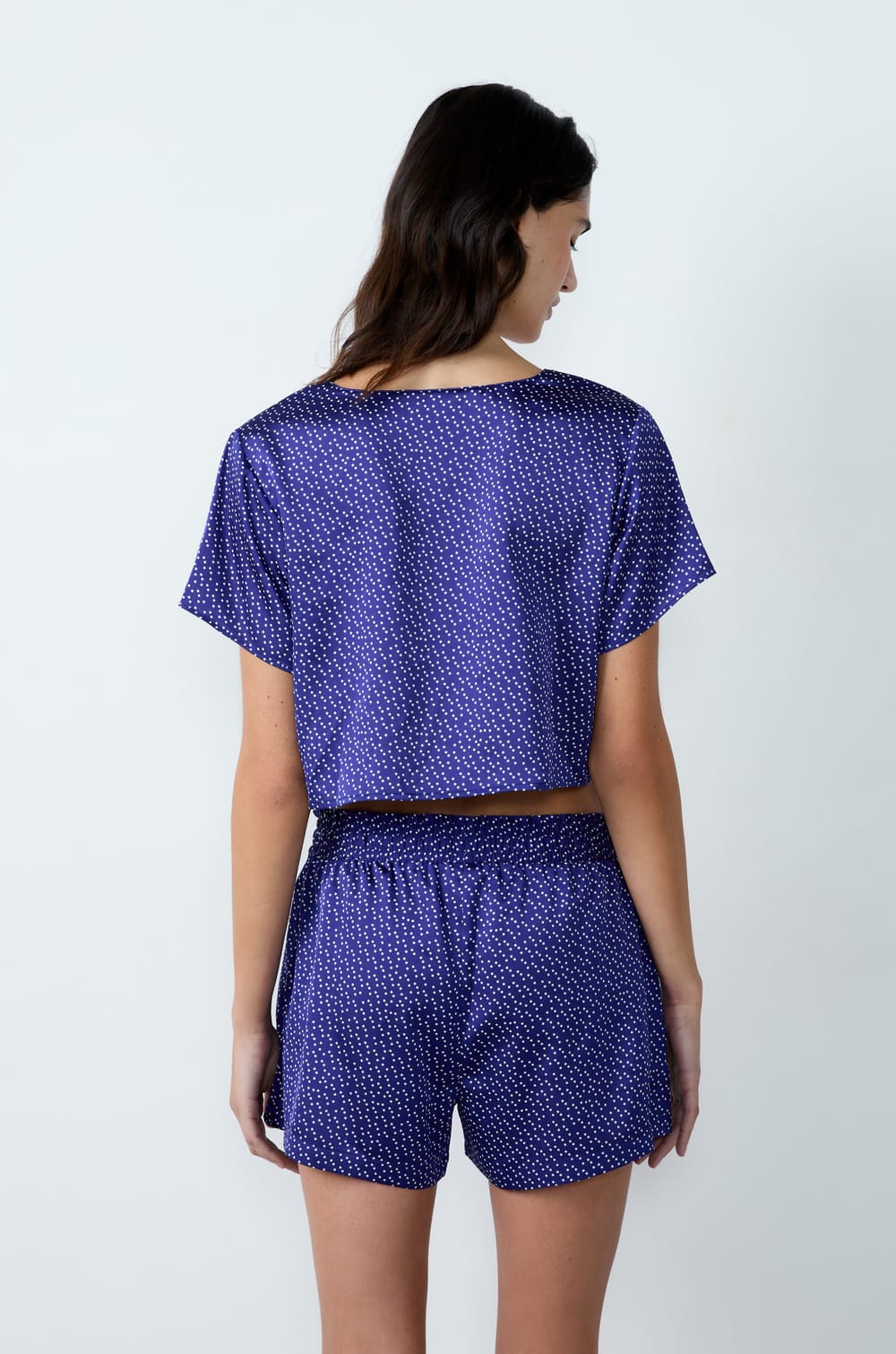 Blouse satinée manches courtes imprimée à nœuds;${refinementColor}