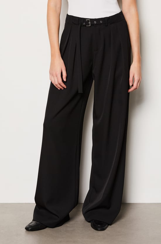 Pantalon coupe large;${refinementColor}