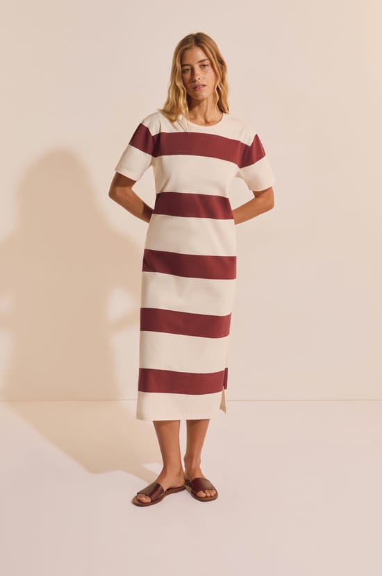 Robe longue &agrave; rayures;${refinementColor}